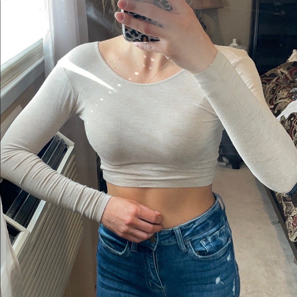 Cropped top